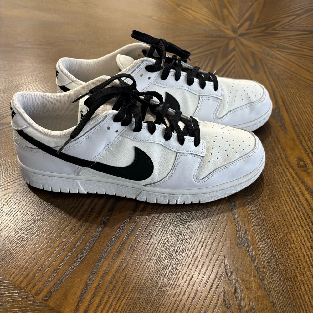 Nike Dunk Low Retro - Picture 3 of 4